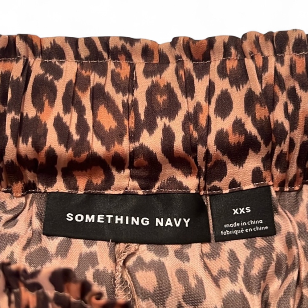 Something Navy Leopard Print Satin Pajama Set XXS - Picture 8 of 9